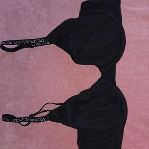 Victoria's Secret T-shirt Unlined Perfect Coverage Bra‎ Size 32D
